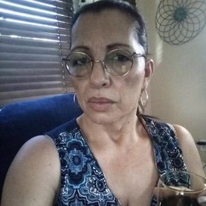 Meet your Posher, Delma